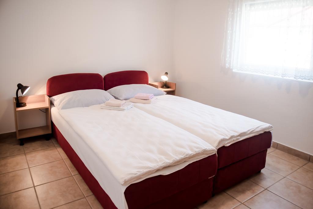 Ana Stjepan Nikolic - Pilgrim'S 2Nd Home Medugorje Bagian luar foto