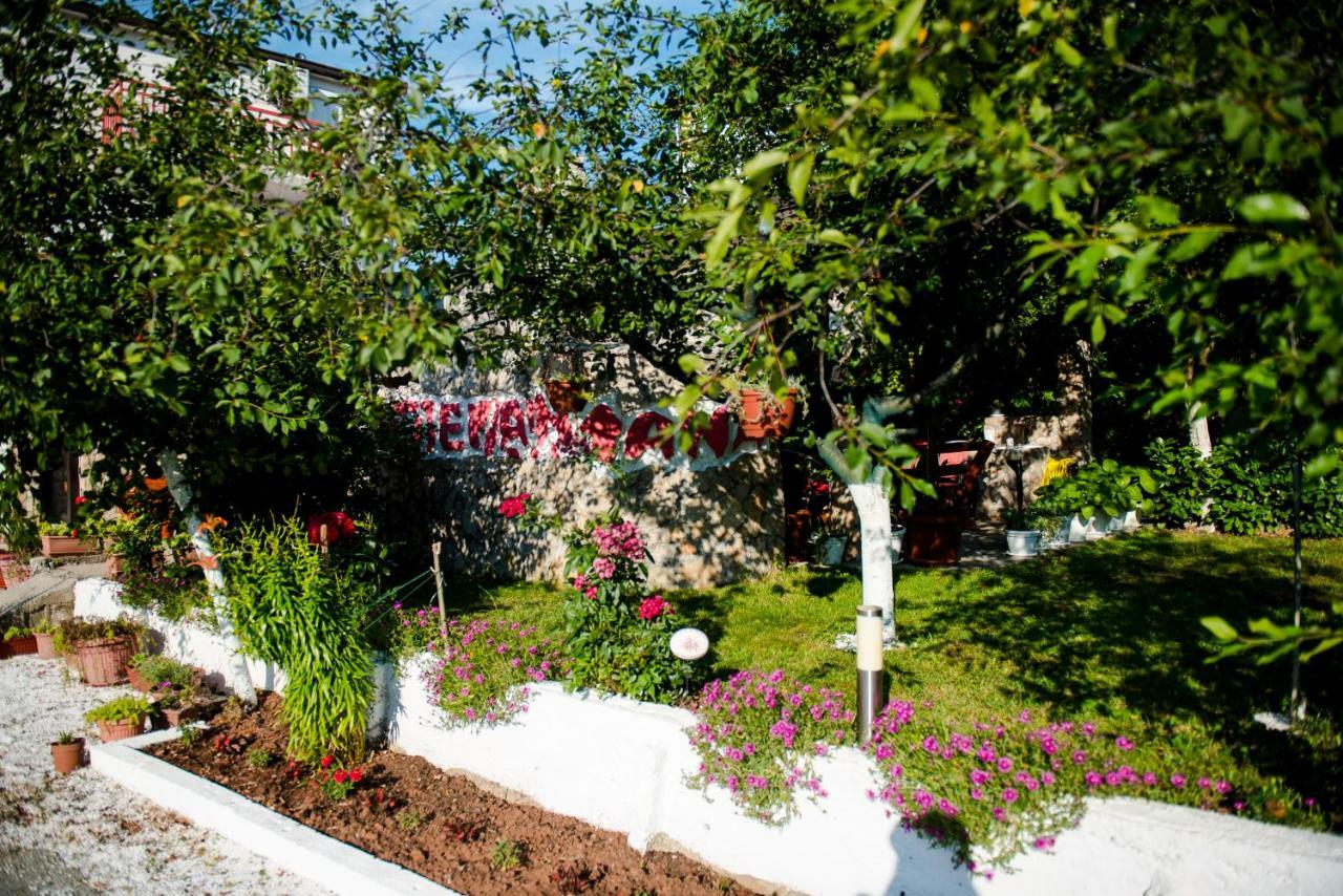 Ana Stjepan Nikolic - Pilgrim'S 2Nd Home Medugorje Bagian luar foto